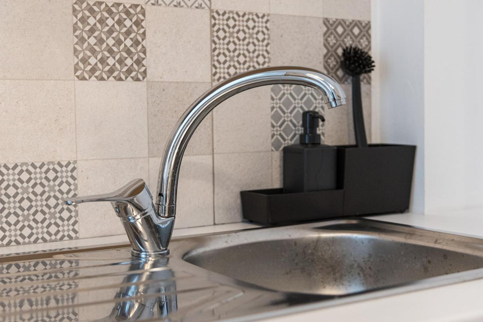 Guestready - Yazdah Flat 3 Lägenhet OOporto Exteriör bild